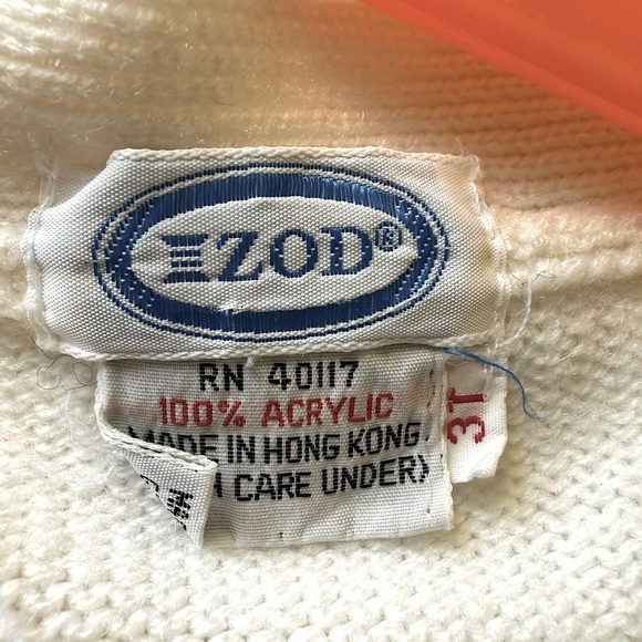 VINTAGE IZOD KIDS WHITE SWEATER BUTTON DOWN CARDIGAN GEOMETRIC SHAPES 3T - Picture 7 of 7